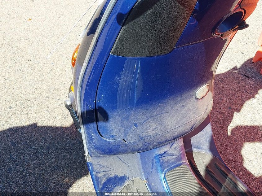 2005 Vespa C161C VIN: ZAPC16C1255009468 Lot: 43436443