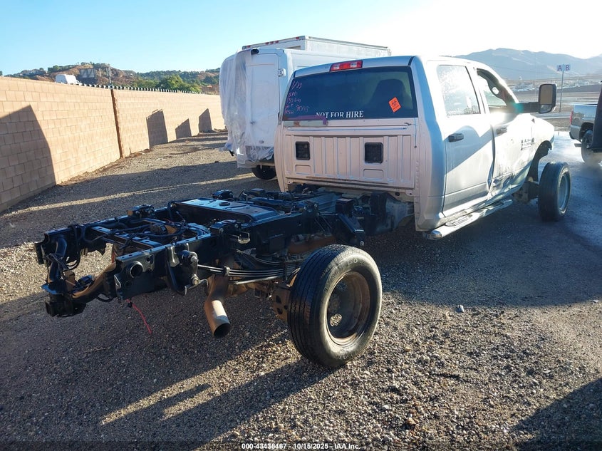 3C63RRGL8JG139045 2018 RAM 3500 photo no. 4
