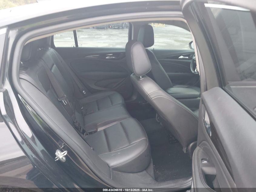 2018 Buick Regal Sportback Essence VIN: W04GP6SX0J1126419 Lot: 43436516