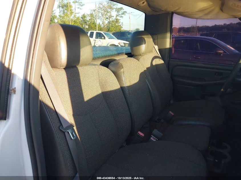 2003 Chevrolet Silverado 1500 Work Truck VIN: 1GCEC14V83E308503 Lot: 43436554