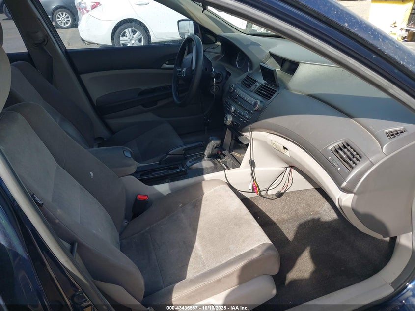 1HGCP2F43AA085993 2010 HONDA ACCORD photo no. 5
