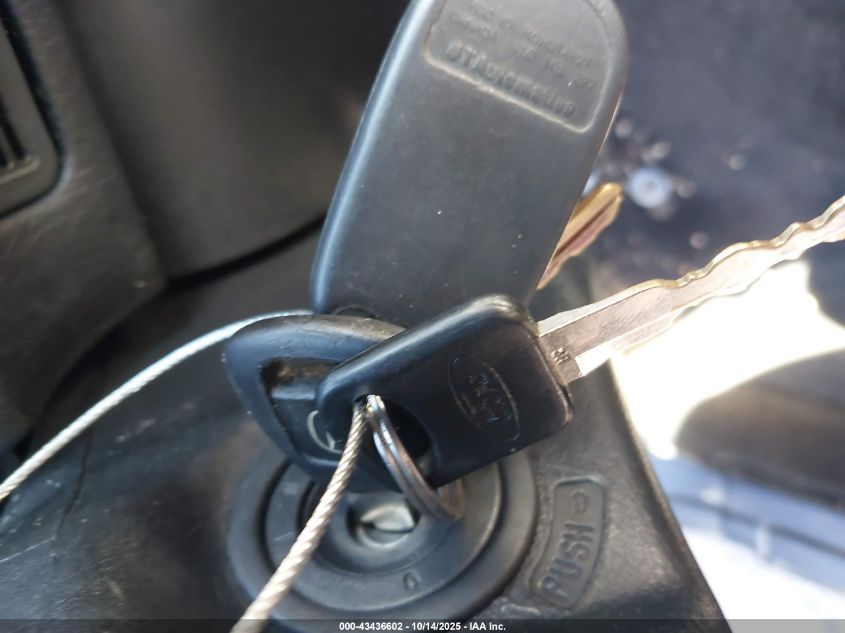 2001 Acura Tl 3.2 VIN: 19UUA56611A013795 Lot: 43436602