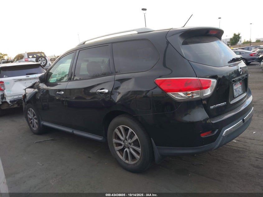 2015 NISSAN PATHFINDER S 5N1AR2MN2FC701492