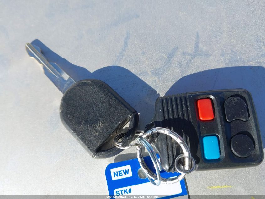 2005 Ford Mustang V6 Deluxe/V6 Premium VIN: 1ZVFT80NX55114915 Lot: 43436633