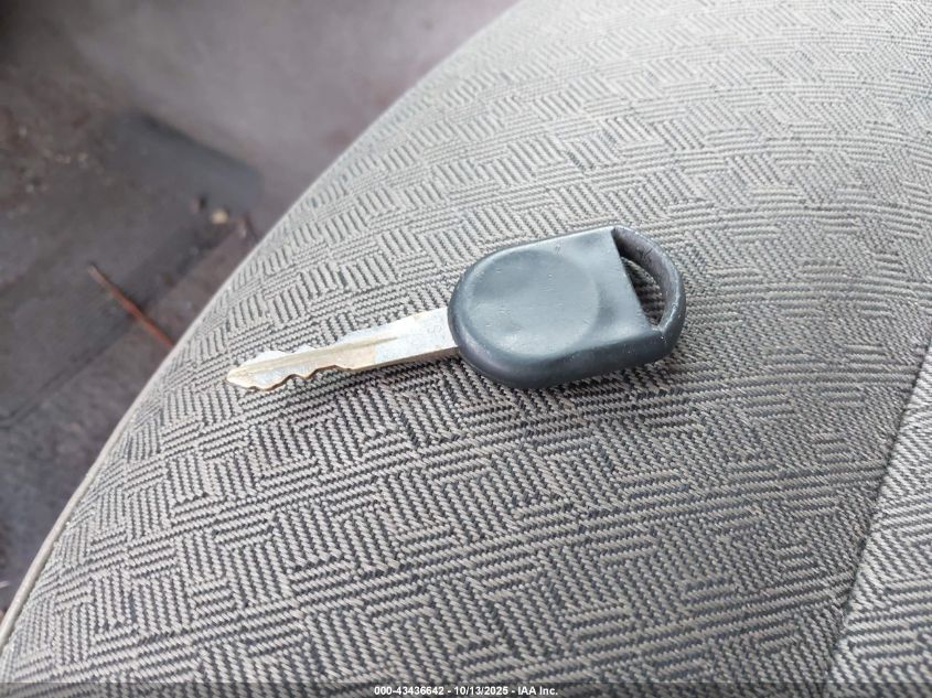 2004 Ford Explorer Xls VIN: 1FMZU62K34ZA72921 Lot: 43436642