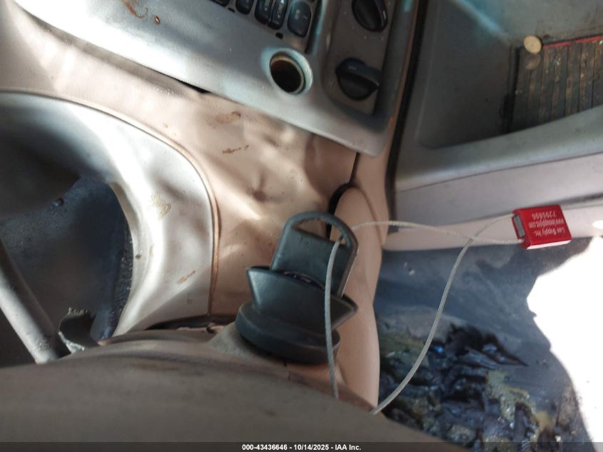 2001 Ford Explorer Sport Trac VIN: 1FMZU67E81UC04390 Lot: 43436646