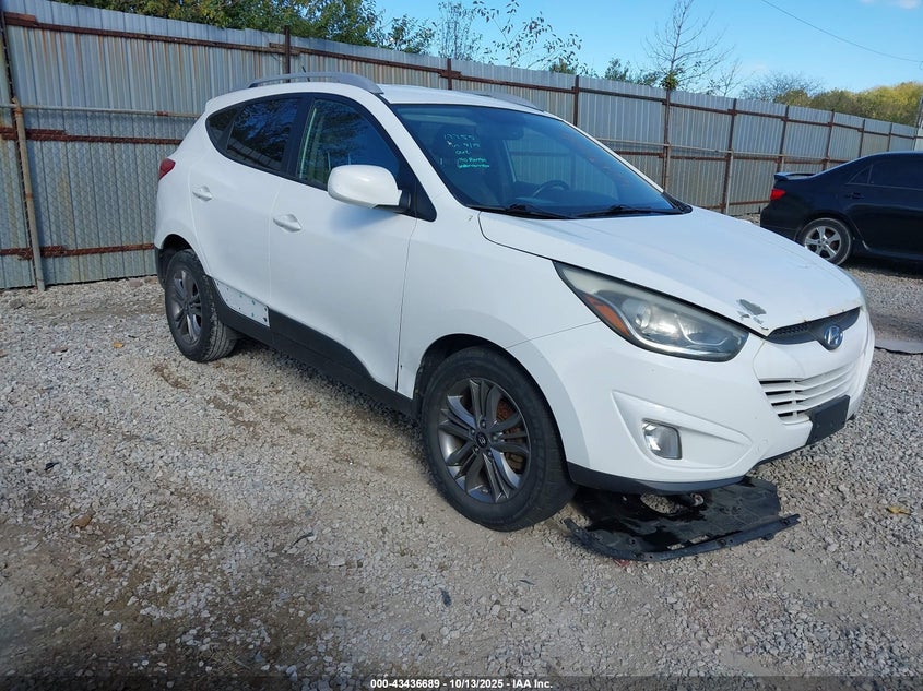 HYUNDAI TUCSON SE