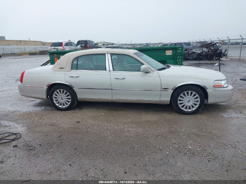 2005 Lincoln Town Car Signature Limited VIN: 1LNHM82WX5Y606448 Lot: 43436713