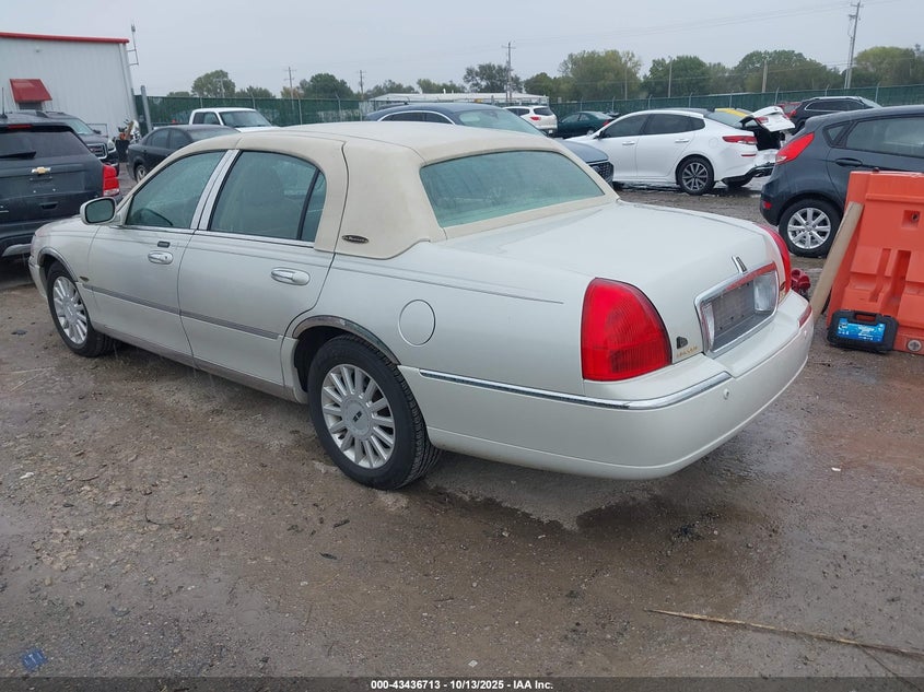 AtlanticExpress - Lincoln Town Car