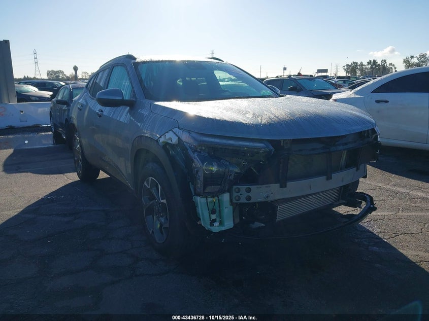 CHEVROLET TRAX FWD LT