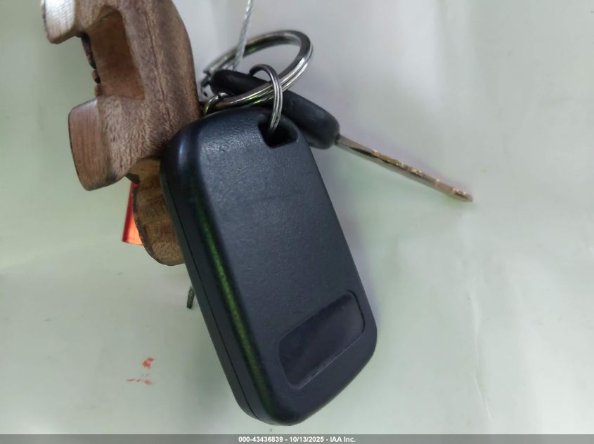 2002 GMC Yukon Denali VIN: 1GKEK63U22J157256 Lot: 43436839