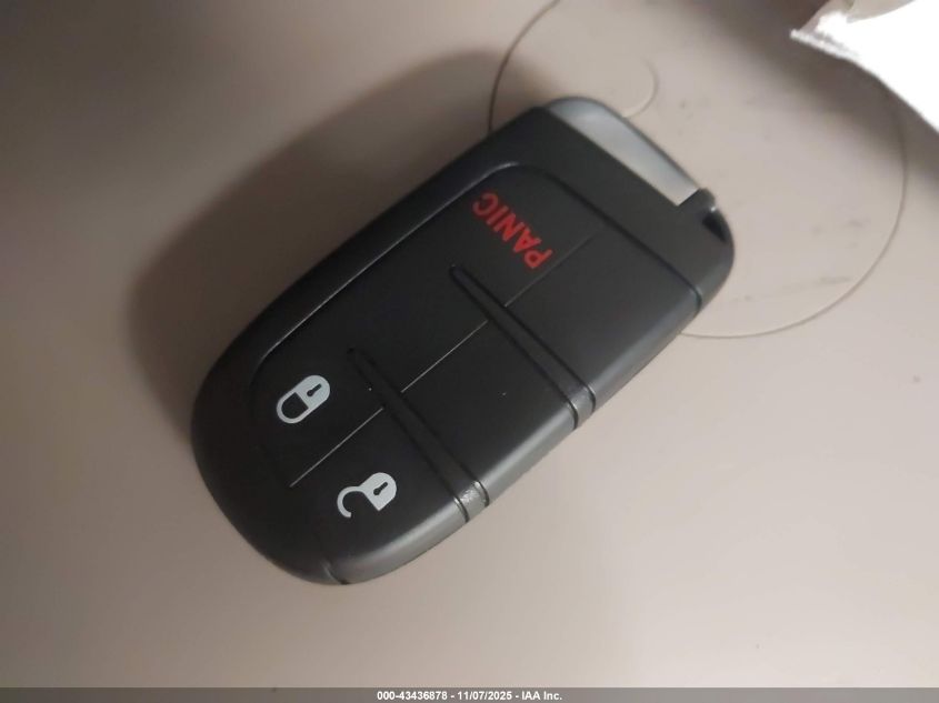 2015 Dodge Challenger R/T Scat Pack VIN: 2C3CDZFJ3FH733044 Lot: 43436878