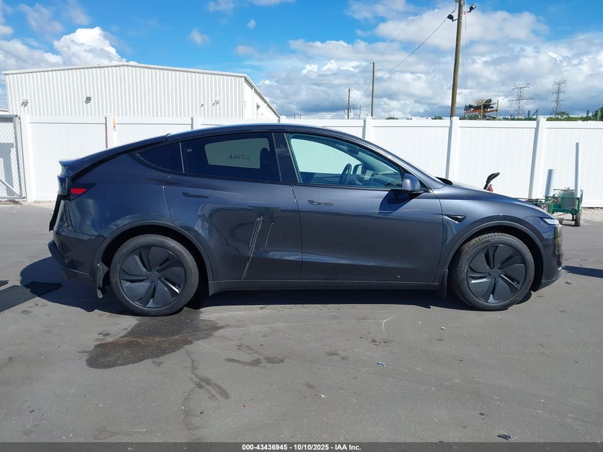 2026 Tesla Model Y Long Range Dual Motor All-Wheel Drive/Long Range Launch Series VIN: 7SAYGDEEXTA446933 Lot: 43436945