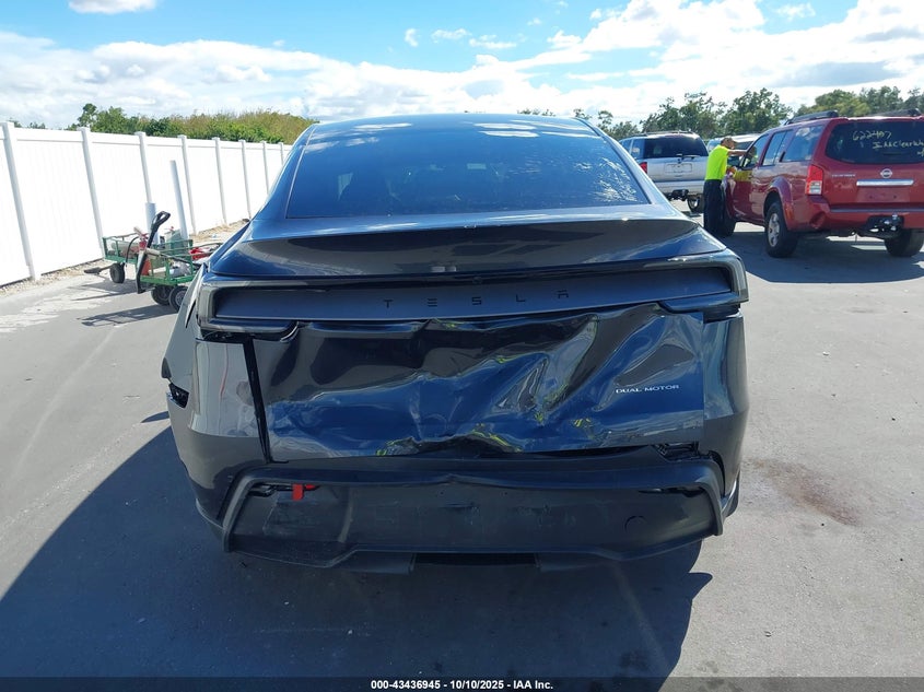 2026 Tesla Model Y Long Range Dual Motor All-Wheel Drive/Long Range Launch Series VIN: 7SAYGDEEXTA446933 Lot: 43436945