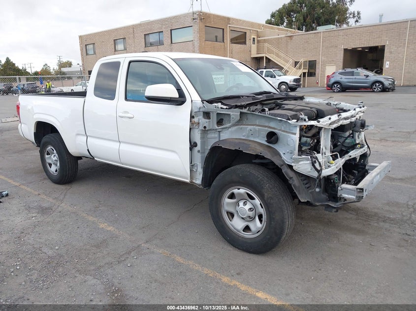 TOYOTA TACOMA SR V6