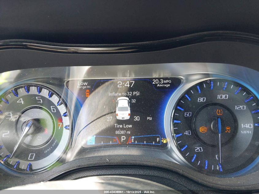 2015 Chrysler 300 300S VIN: 2C3CCABG2FH760220 Lot: 43436961