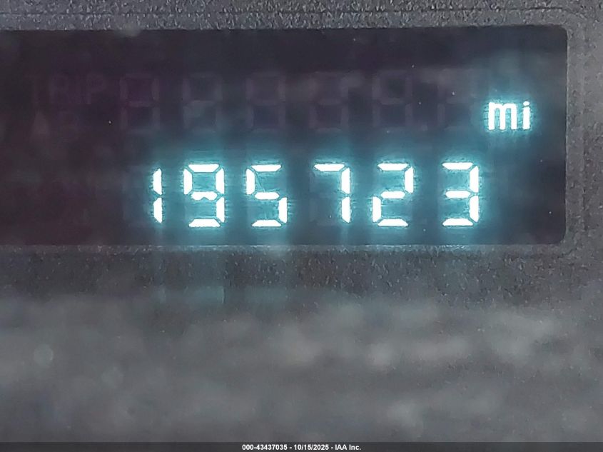 2008 Ford Focus S VIN: 1FAHP34N88W133447 Lot: 43437035