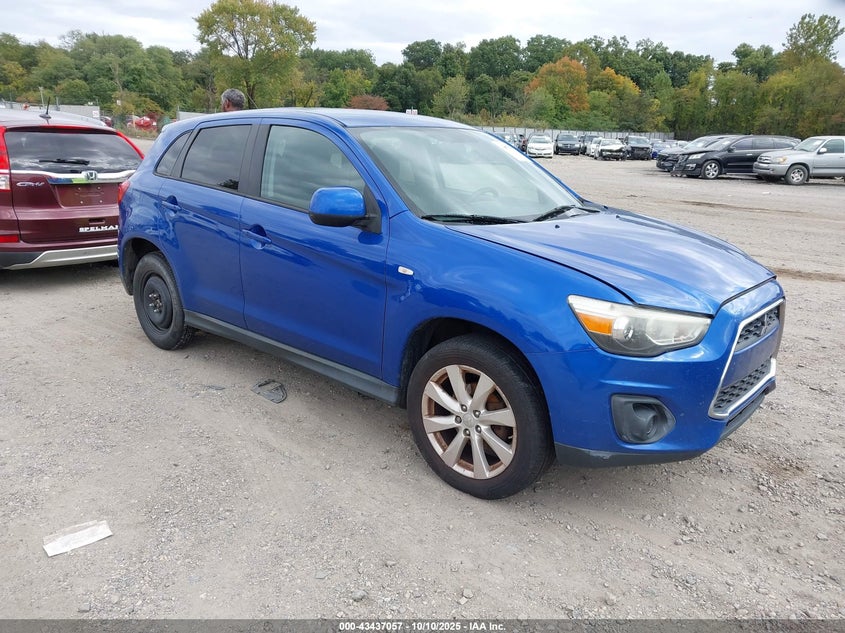 MITSUBISHI OUTLANDER SPORT ES