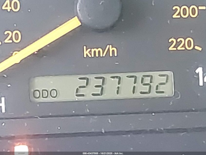 1999 Toyota Avalon Xl VIN: 4T1BF18B2XU336752 Lot: 43437089