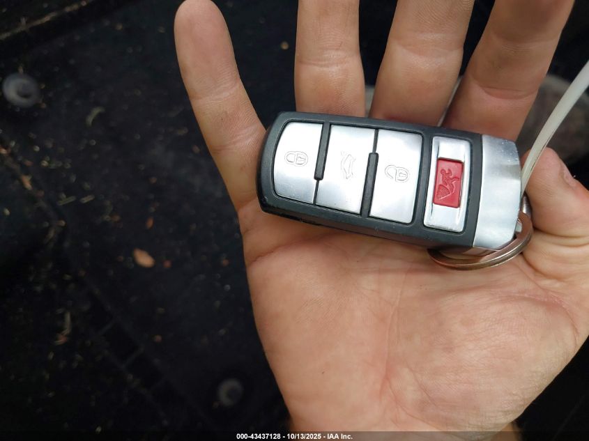 2013 Volkswagen Cc 2.0T Sport VIN: WVWBP7AN8DE571462 Lot: 43437128