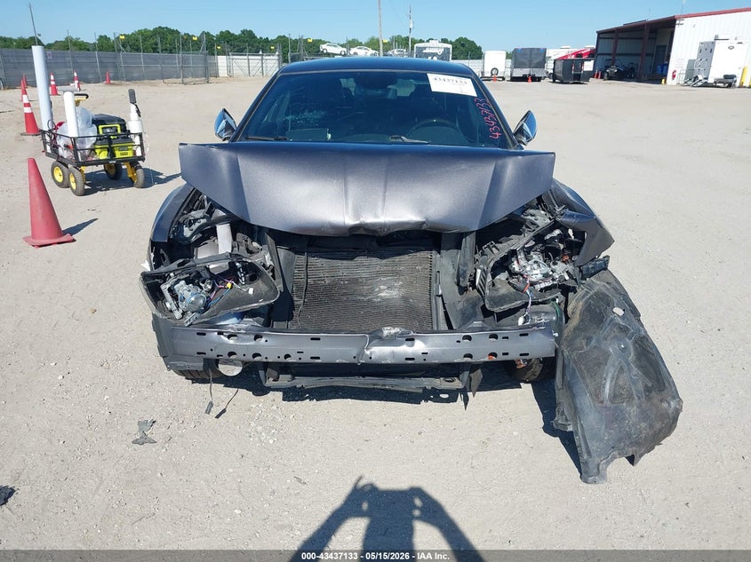 2014 Chrysler 300C VIN: 2C3CCAEG3EH280231 Lot: 43437133