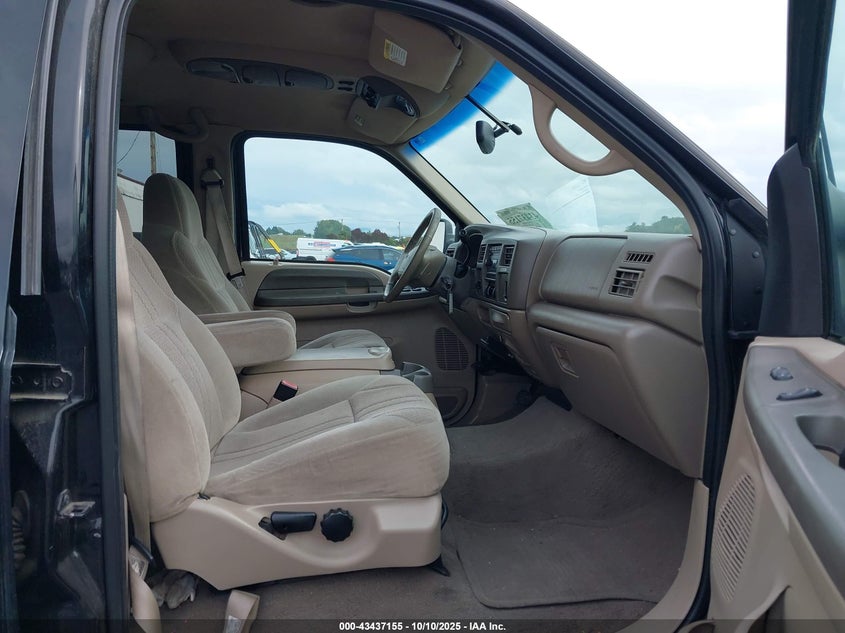 1FMNU41S61EB51975 2001 FORD EXCURSION photo no. 5