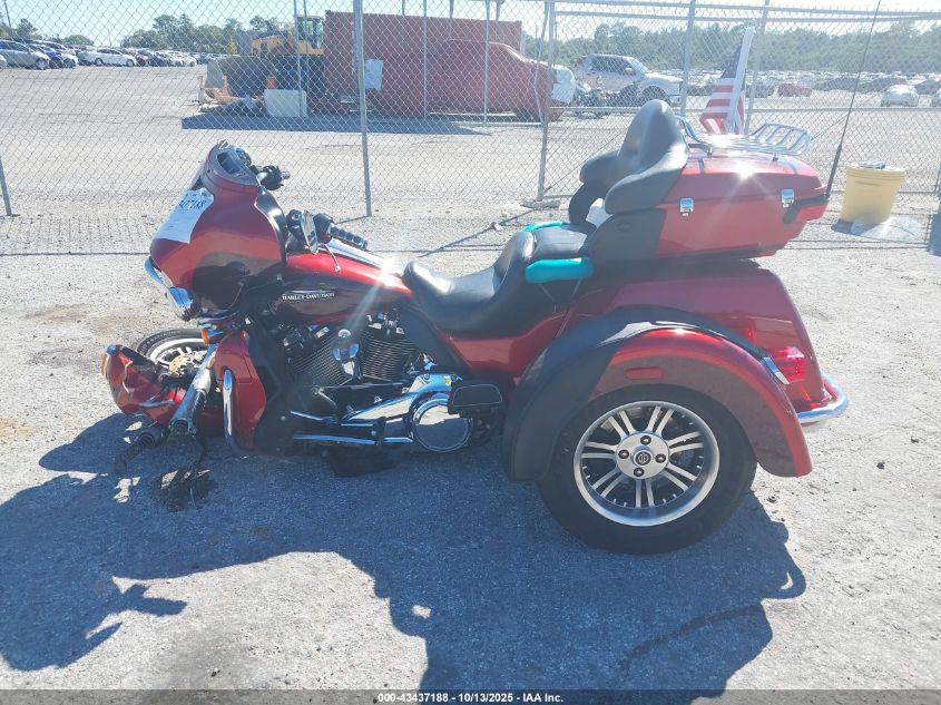 2018 Harley-Davidson Flhtcutg Tri Glide Ultra VIN: 1HD1MAD15JB857369 Lot: 43437188