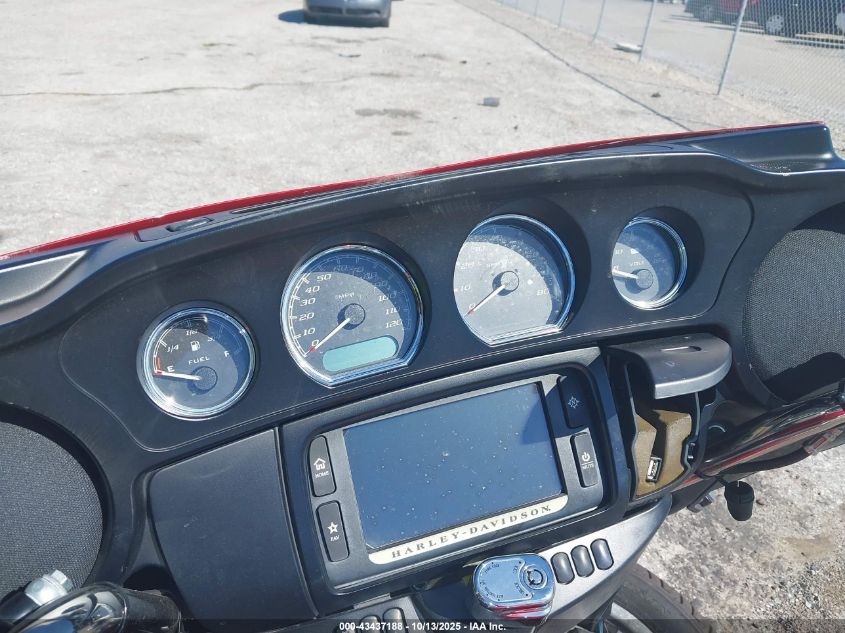 2018 Harley-Davidson Flhtcutg Tri Glide Ultra VIN: 1HD1MAD15JB857369 Lot: 43437188