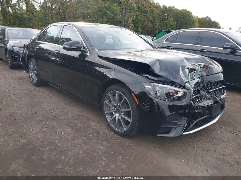 MERCEDES-BENZ E-CLASS 4MATIC