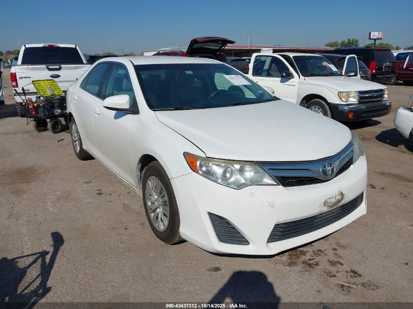 TOYOTA CAMRY LE