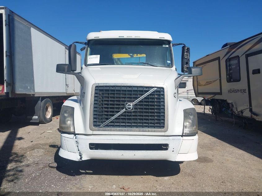 2014 Volvo Vn Vnl VIN: 4V4NC9DG2EN174644 Lot: 43437337