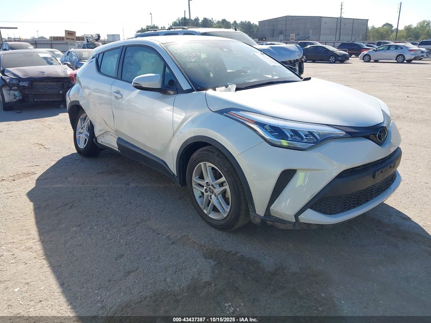 TOYOTA C-HR LE