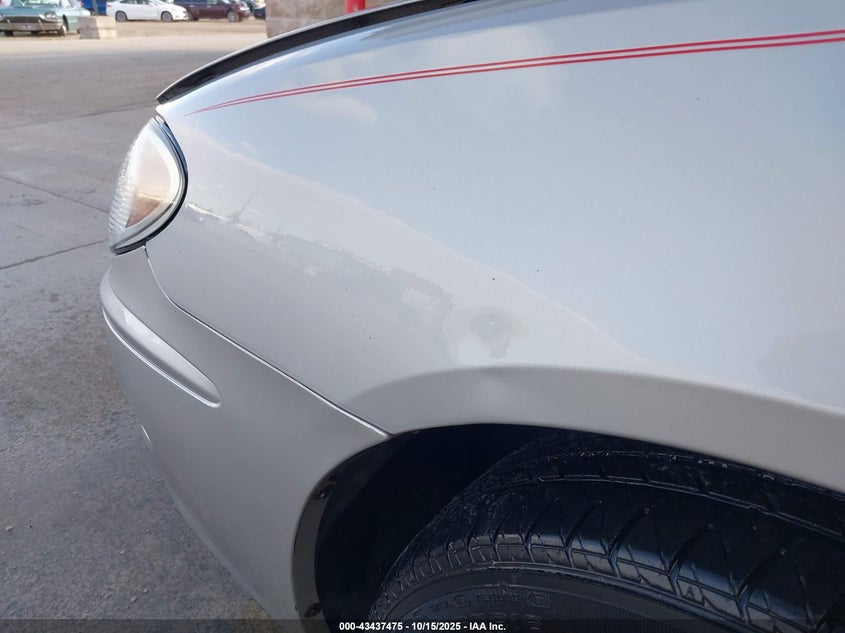 2007 Buick Lacrosse Cxl VIN: 2G4WD582371112044 Lot: 43437475