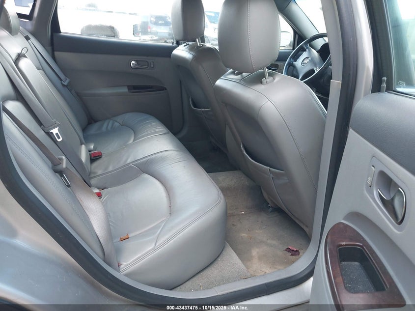 2007 Buick Lacrosse Cxl VIN: 2G4WD582371112044 Lot: 43437475