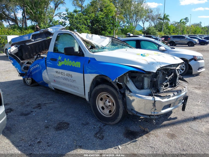 RAM 1500 TRADESMAN 4X2 8 BOX