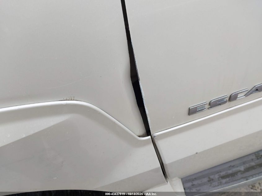 2005 Cadillac Escalade Standard VIN: 1GYEK63N75R254179 Lot: 43437519