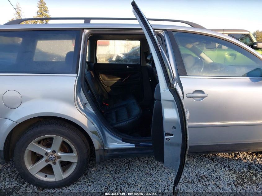 2004 Volkswagen Passat Glx VIN: WVWYH63B84E111271 Lot: 43437549