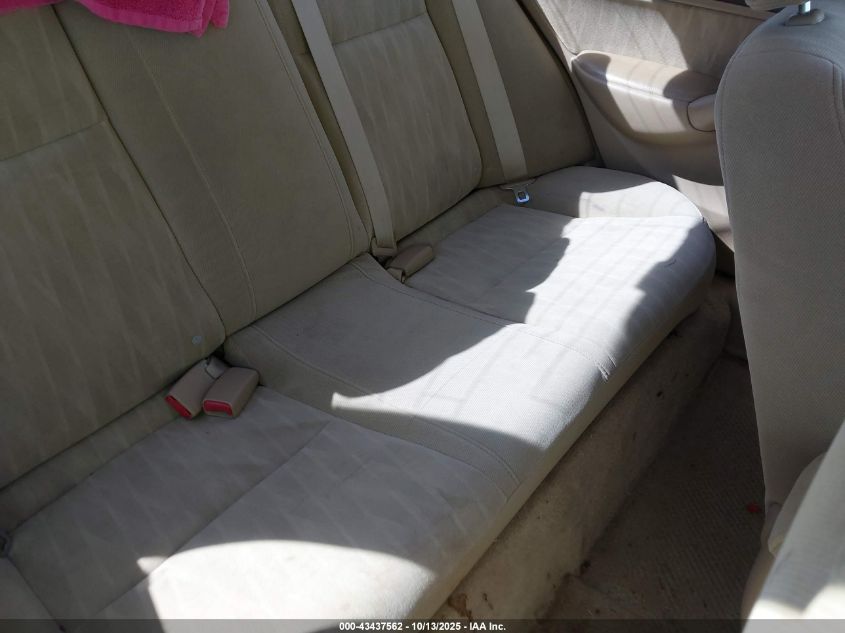 2005 Honda Civic Lx VIN: 2HGES16575H500864 Lot: 43437562