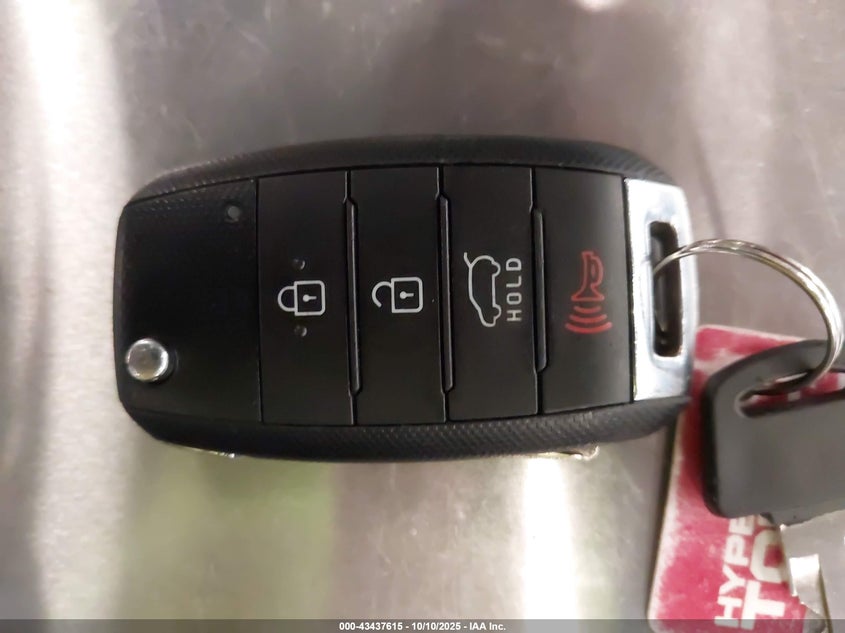 2018 KIA SOUL KNDJN2A27J7583225