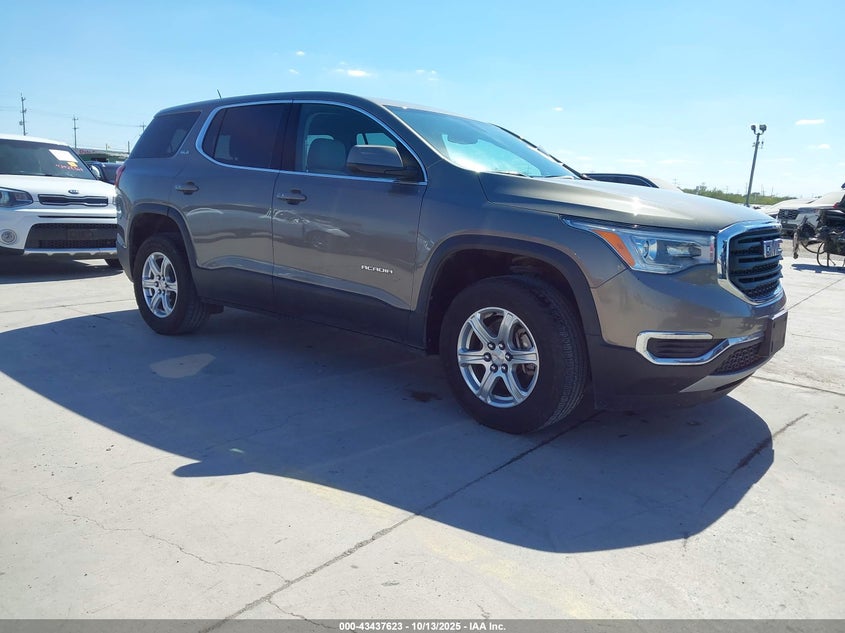 GMC ACADIA SLE-1