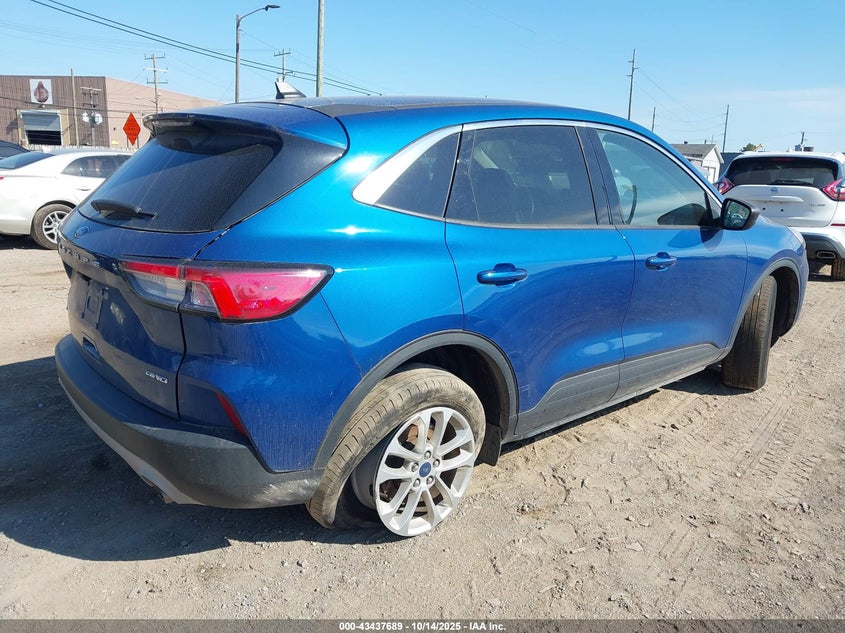 Vin: 1fmcu9g63nua86402, lot: 43932533, ford escape se 20224