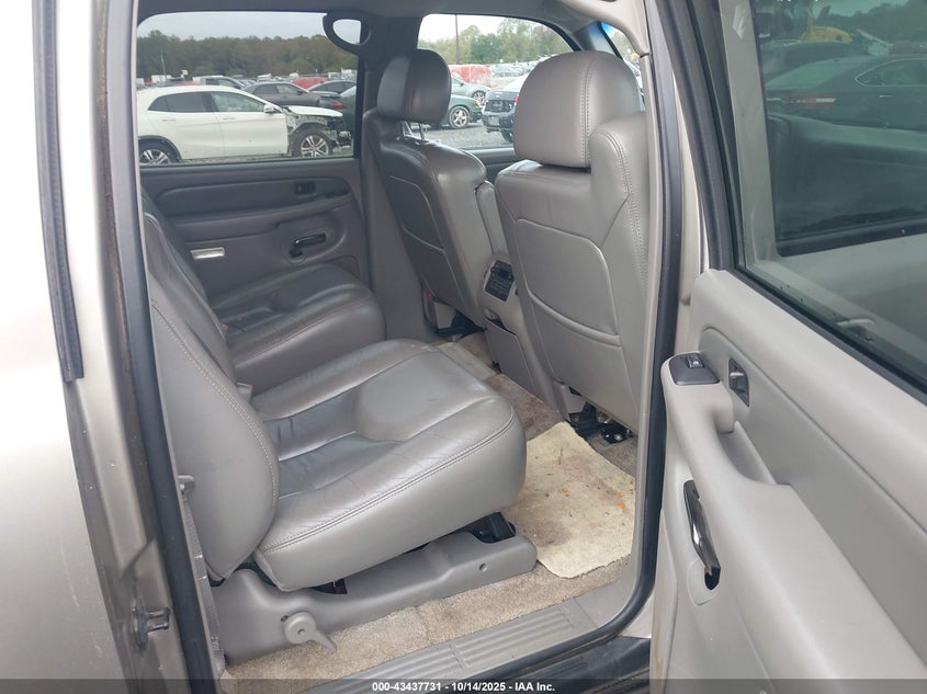 2003 GMC Yukon Xl 1500 Denali VIN: 1GKFK66UX3J236286 Lot: 43437731