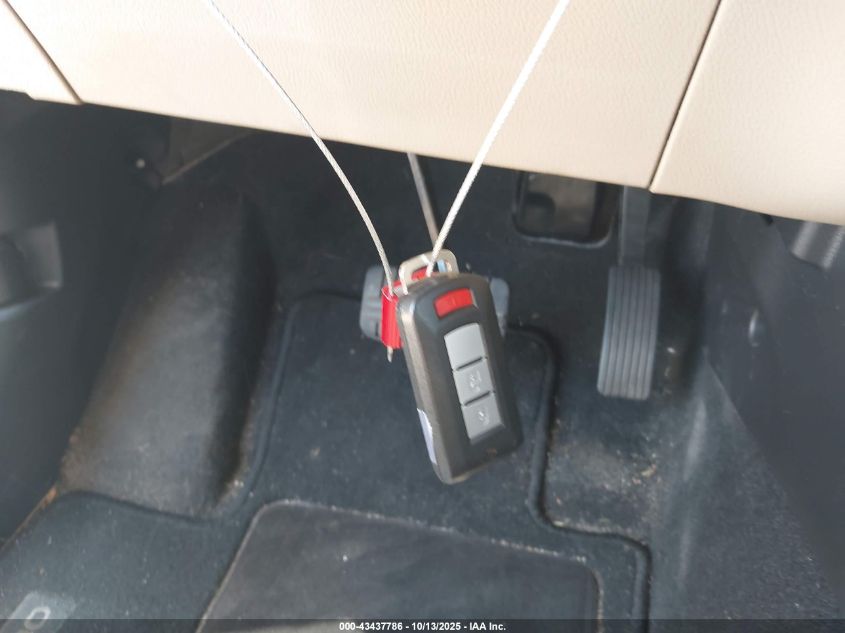 2016 Mitsubishi Outlander Se VIN: JA4AD3A32GZ025923 Lot: 43437786