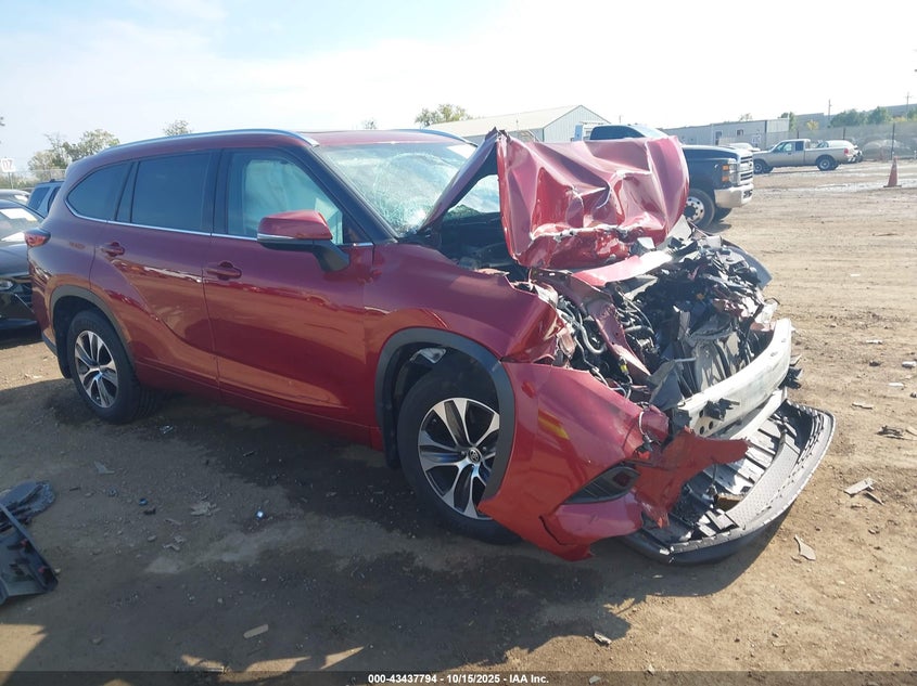 TOYOTA HIGHLANDER XLE