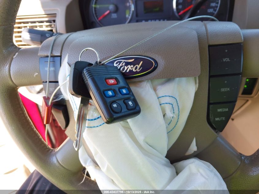 2004 Ford Freestar Sel VIN: 2FMZA52264BA22150 Lot: 43437795