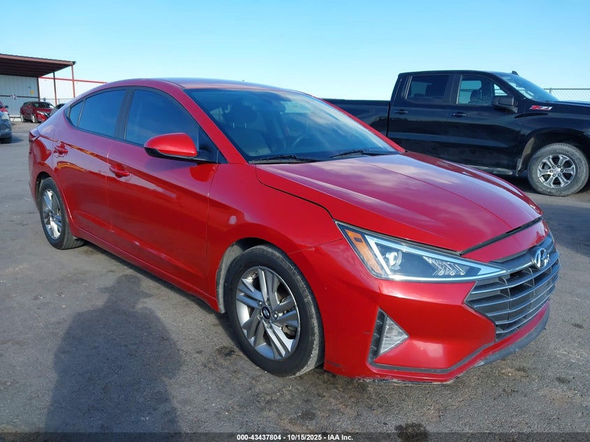 HYUNDAI ELANTRA SEL