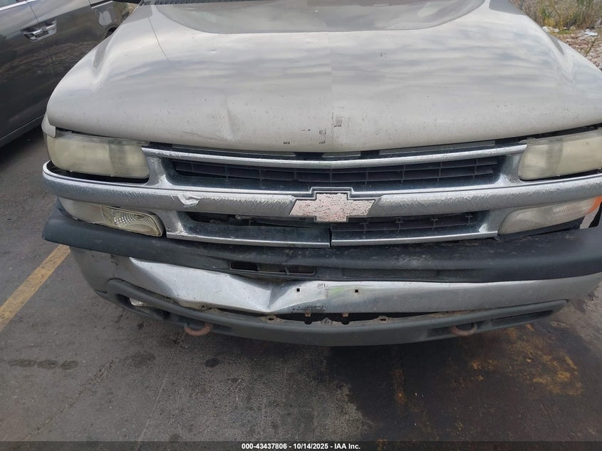 1GNEK13T71J239513 2001 CHEVROLET TAHOE photo no. 6