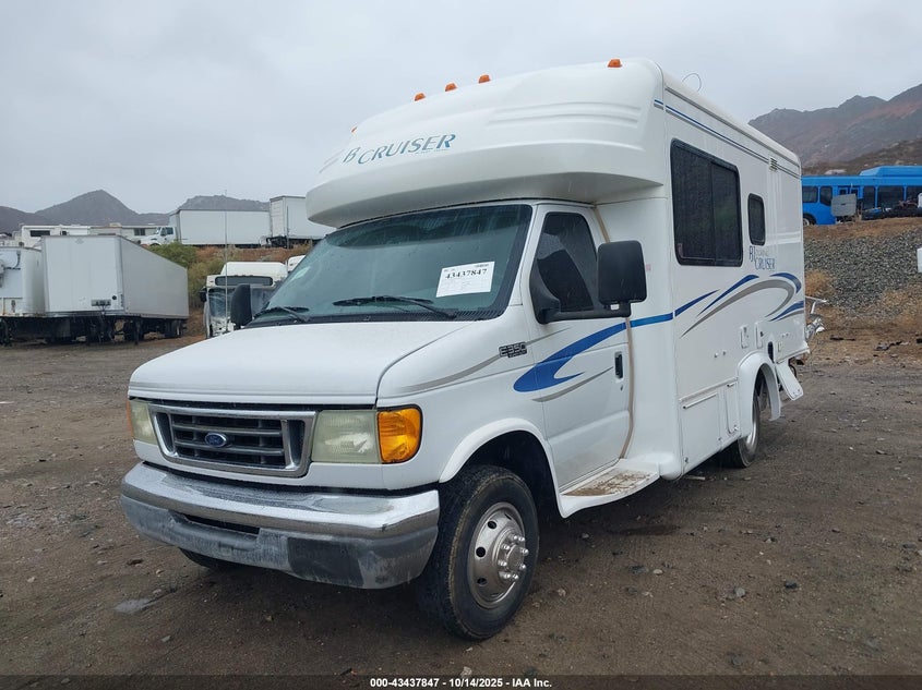 1FDWE35S03HB39036 2003 FORD ECONOLINE photo no. 2