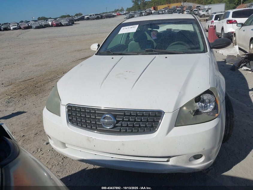 2005 Nissan Altima 2.5 S VIN: 1N4AL11D05N460567 Lot: 43437892