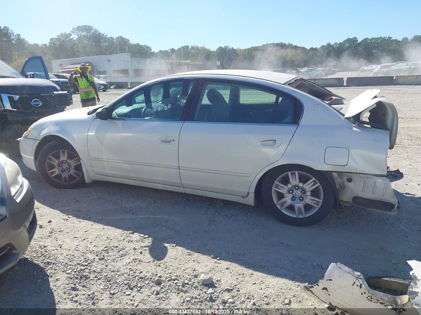 2005 Nissan Altima 2.5 S VIN: 1N4AL11D05N460567 Lot: 43437892